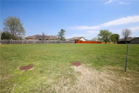 3 Ridge Point Ct, Harrison, AR 72601