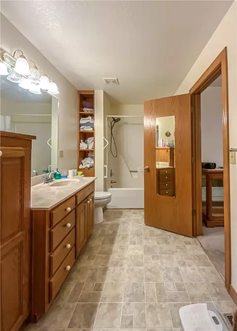105 Watts St, Harrison, AR 72601 photo 22