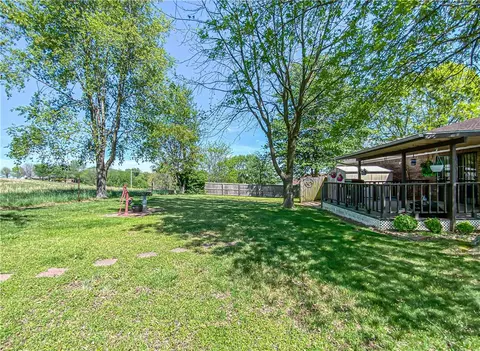105 Watts St, Harrison, AR 72601 photo 28