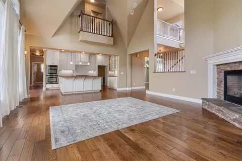 13487 Meadow Rdg, Fayetteville, AR 72704