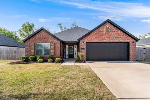 7903 Longspur Ave, Springdale, AR 72762