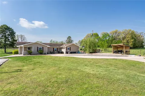 22178 W Highway 72, Gravette, AR 72736