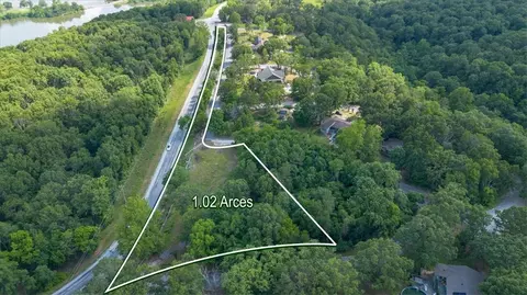 Villa Park Circle, Lowell, AR 72745