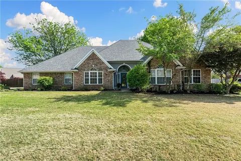 2231 Waverly Ave, Springdale, AR 72762
