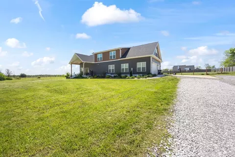 Exterior - 13715 Noah Rd, Gravette, AR 72736 photo 17 of 17