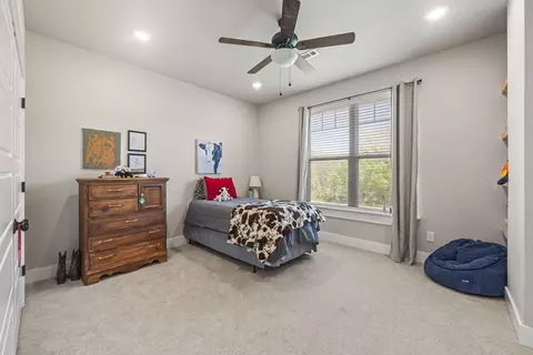 Bedroom - 13715 Noah Rd, Gravette, AR 72736 photo 2 of 5