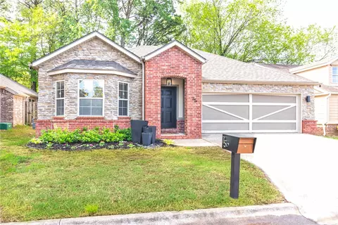 75 E Madrid St, Fayetteville, AR 72703