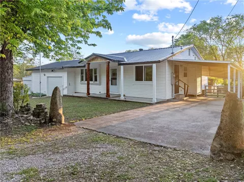 321 Blackwell Rd, Diamond City, AR 72644