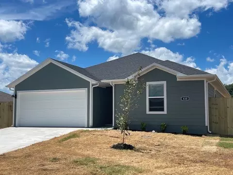 420 Raegan St, Prairie Grove, AR 72753
