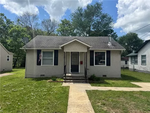 608 S Maxwell St, Siloam Springs, AR 72761