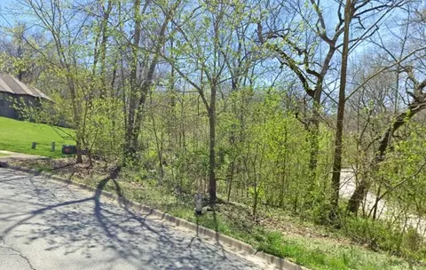1310 Shepherd St, Pea Ridge, AR 72751
