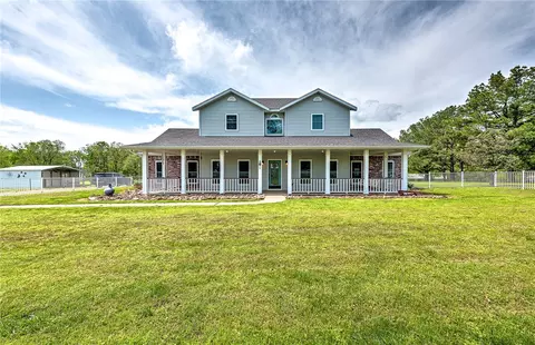 1533 Madison 8735, Huntsville, AR 72740