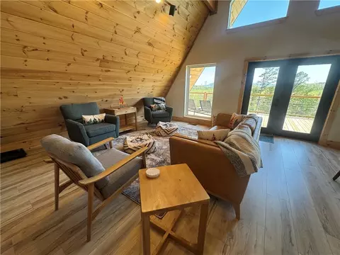 Living - 794 Nc 3986, Jasper, AR 72641 photo 2 of 4