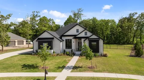 8424 W Kingbird Ct, Bentonville, AR 72713