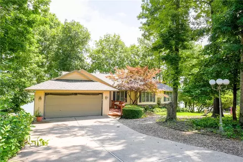 5 Robin Ln, Bella Vista, AR 72715