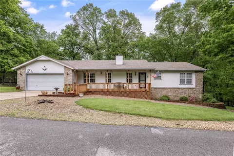 5 Sunderland Dr, Bella Vista, AR 72714