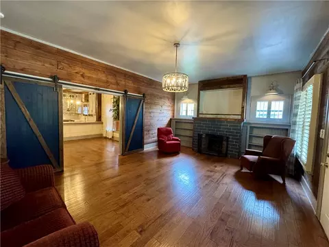 115 N Davis Ave, Plainview, AR 72857 photo 3