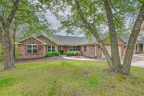 29 Oniell Ln, Bella Vista, AR 72715
