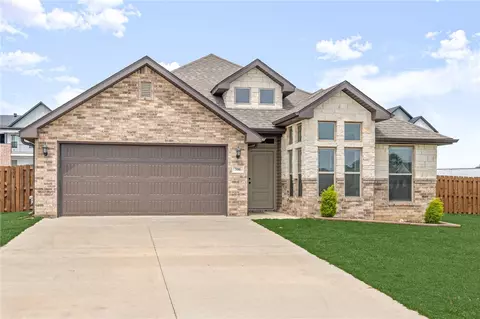 300 Fox Cir, Pea Ridge, AR 72751