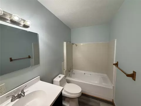 424 N Olive St, Harrison, AR 72601 photo 8