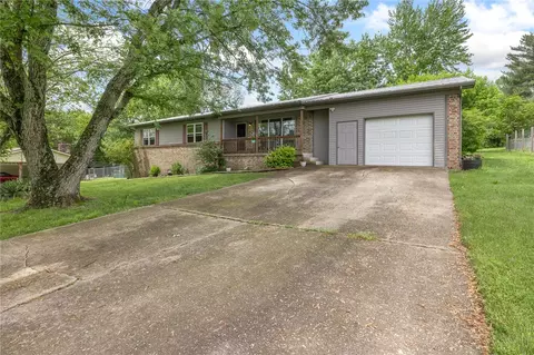 112 Oak Dr, Harrison, AR 72601 photo 3