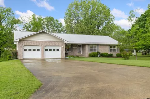 4023 Acorn Dr, Harrison, AR 72601