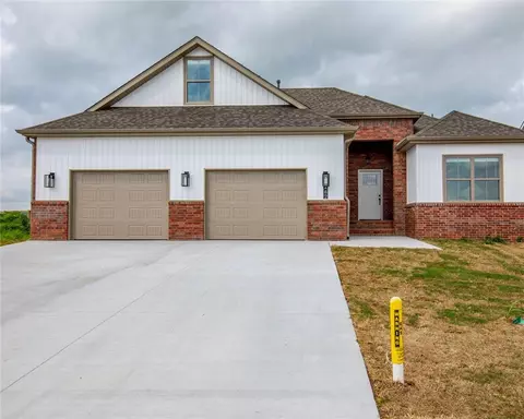 262 Nebo St, Prairie Grove, AR 72753