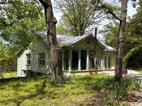 1117 County Road 301, Eureka Springs, AR 72632