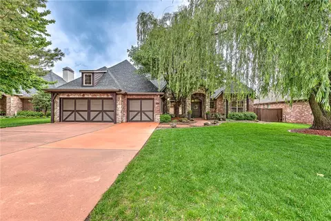 5003 SW Blaire Mont Rd, Bentonville, AR 72713