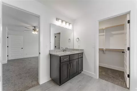 Entry Way - 4967 Little Field Ave, Springdale, AR 72762 photo 1 of 1