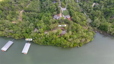9431 Vail Dr, Rogers, AR 72756