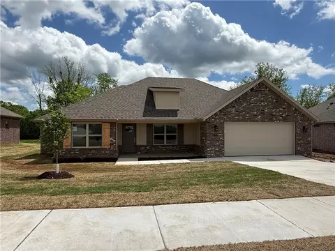 63 W Watson Ln, Farmington, AR 72730