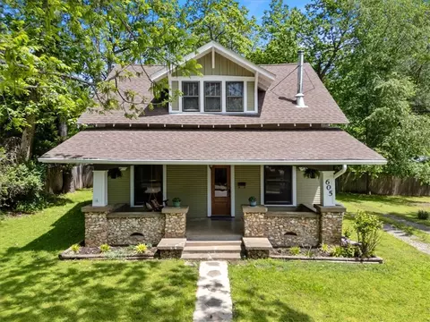 605 N Wright St, Siloam Springs, AR 72761