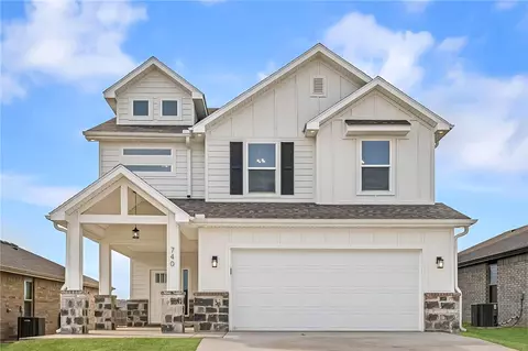 740 Kendra St, Prairie Grove, AR 72753