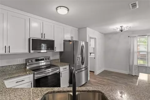 440 Kate Dr, Centerton, AR 72719 photo 2