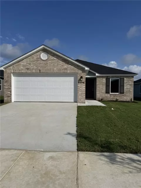 2598 E Meramec St, Fayetteville, AR 72701