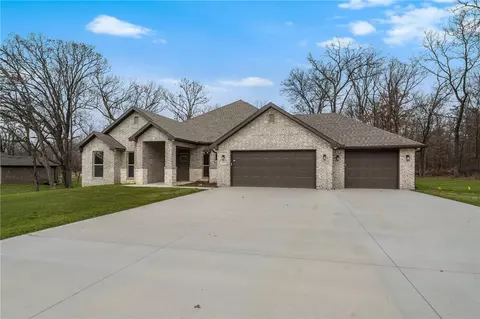 15324 S Bethel Heights Rd, Gentry, AR 72734