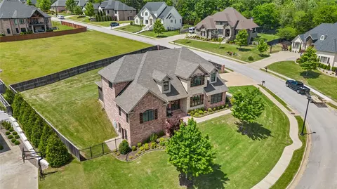 View/Area - 4061 Legacy Dr, Springdale, AR 72762 photo 1 of 6