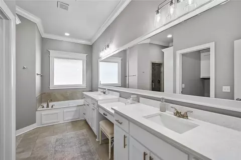 Bath - 4061 Legacy Dr, Springdale, AR 72762 photo 1 of 5