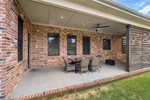 Exterior - 4061 Legacy Dr, Springdale, AR 72762 photo 5 of 7