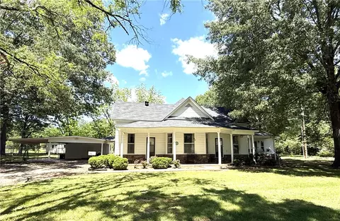1113 Oakland Rd, Atkins, AR 72823