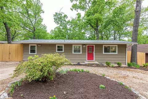 1 Basore Ln, Bella Vista, AR 72715