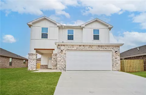 8820 Anise Dr, Centerton, AR 72719