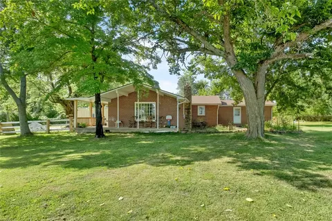 101 Carter Ln, Elkins, AR 72727