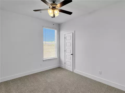 814 Heeler Ave, Lowell, AR 72745 photo 13