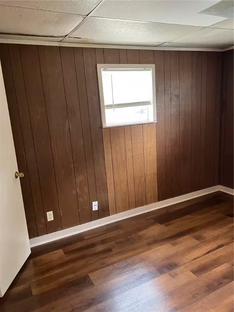 Bedroom - 218 E Velma Ave, Springdale, AR 72764 photo 3 of 3