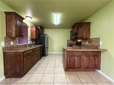 2909 S E St, Rogers, AR 72758 photo 5