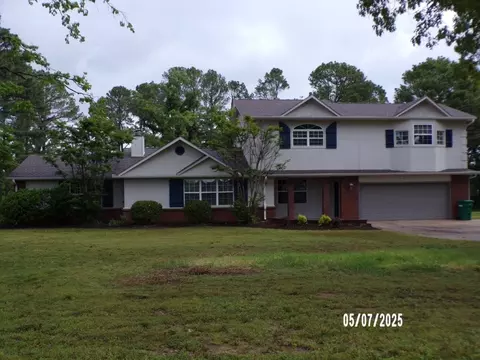 3207 W Seminole Dr, Rogers, AR 72758