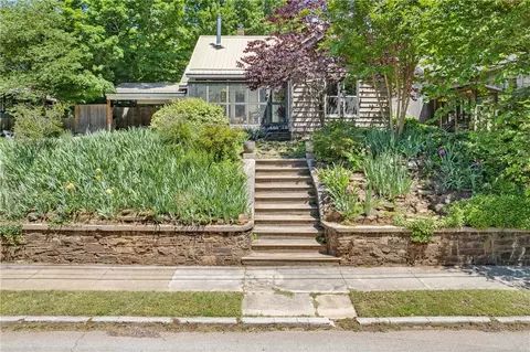 324 E Sutton St, Fayetteville, AR 72701