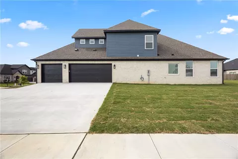 1030 Bootleg St, Centerton, AR 72719 photo 2